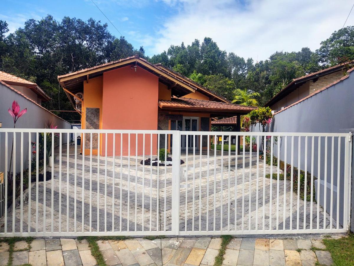 فيلا Casa Em Bertioga - Guaratuba المظهر الخارجي الصورة
